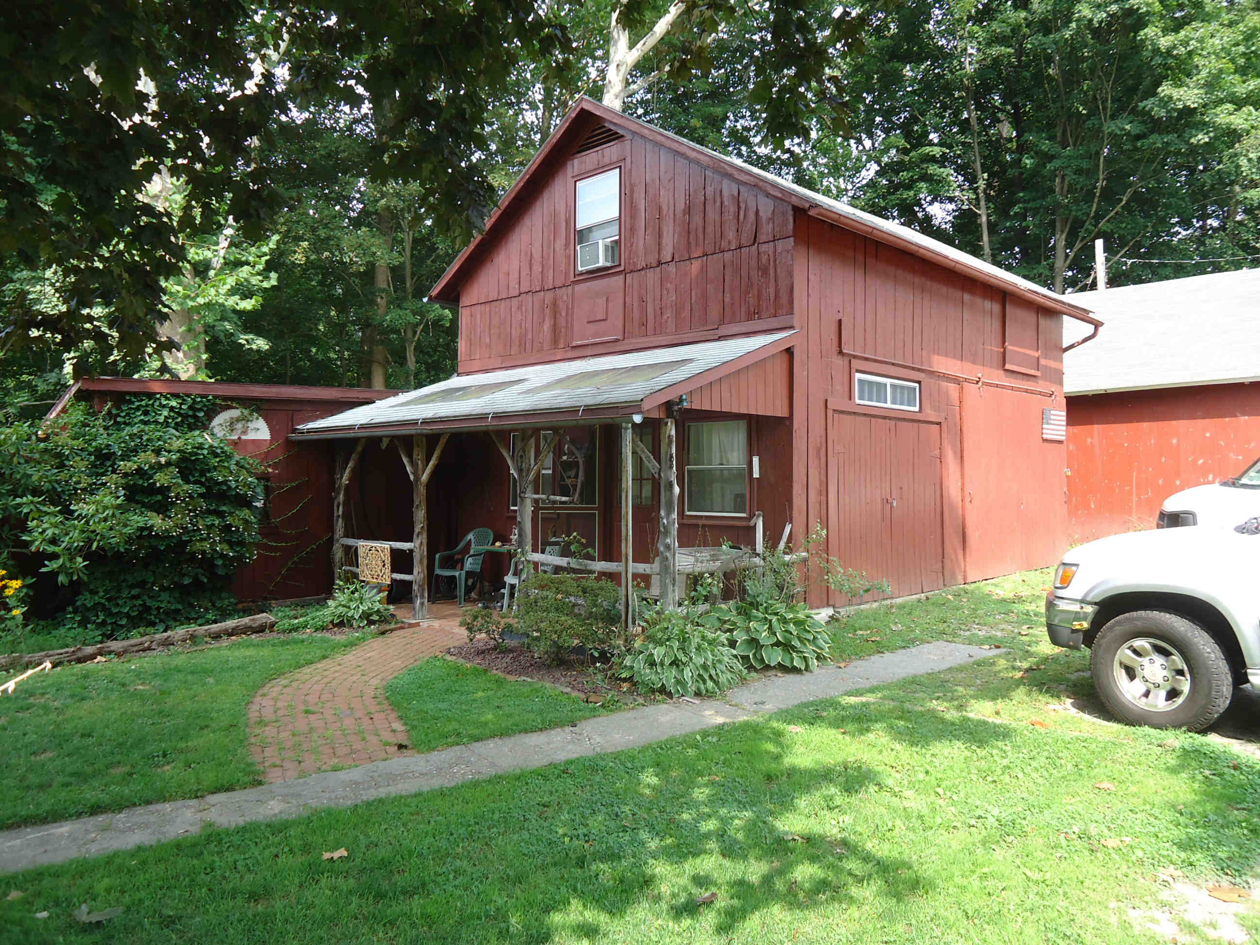 Building photograph for 25 BROOKSIDE AVE